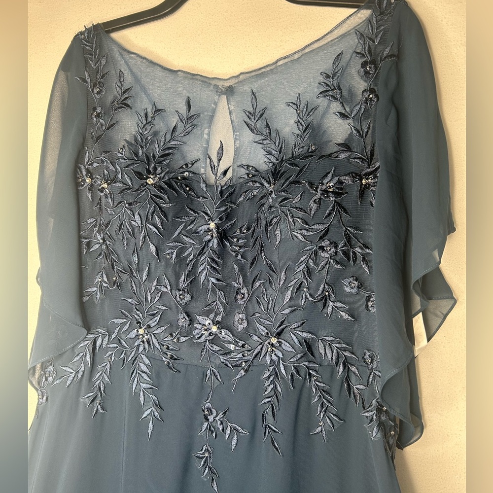 Azazie Fatiola Navy A-Line Boatneck sequins Chiffon bridesmaids dress size 14 - Picture 6 of 16